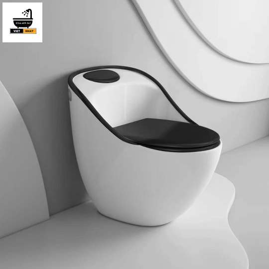 9253 Bồn Cầu Trứng nắp đen sang trọng