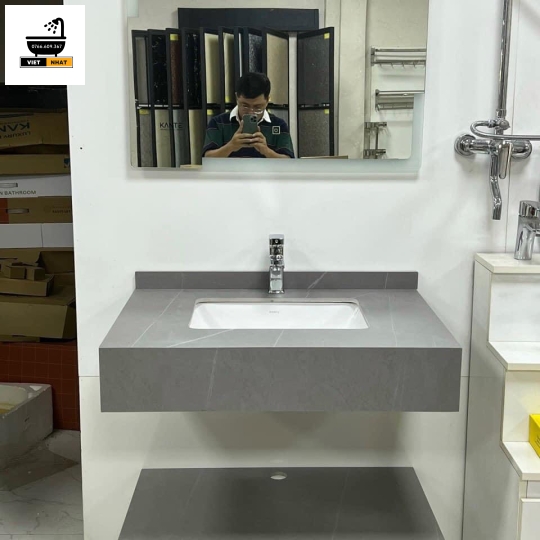 BÀN ĐÁ 2 TẦNG XÁM ÂM CHỐNG TRẦY KHÔNG LIỀN KHỐI 