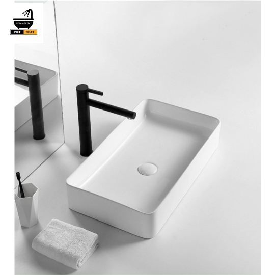 LAVABO SỨ DÁNG DÀI 
